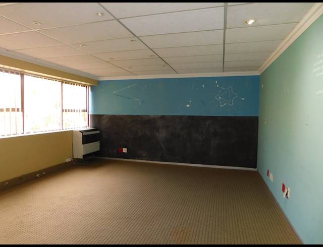 384M² OFFICE TO LET IN RANDBURG CENTRAL